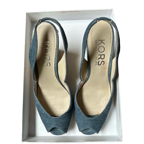 Michael Kors Vivian Wedge - Size 8.5 - Picture 2 of 7